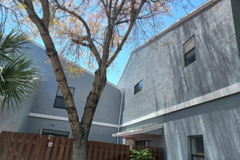 Condominio en venta en Boynton Beach, Florida, 2 dormitorios, 80.27 m2 № 1862187 - foto 2
