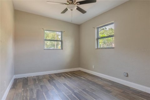 Villa ou maison à louer à Saint Petersburg, Floride: 3 chambres, 101.45 m2 № 2229697 - photo 8