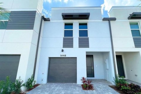Townhouse in West Palm Beach, Florida 3 bedrooms, 135.08 sq.m. № 2360891