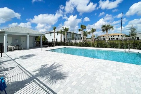 Townhouse in West Palm Beach, Florida 3 bedrooms, 135.08 sq.m. № 2360891 - photo 14