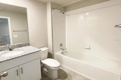 Townhouse in West Palm Beach, Florida 3 bedrooms, 135.08 sq.m. № 2360891 - photo 9