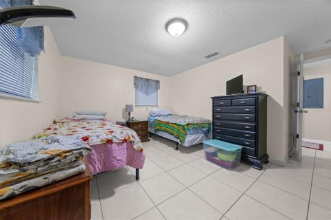 Propiedad comercial en venta en Plant City, Florida, 175.77 m2 № 1570803 - foto 15