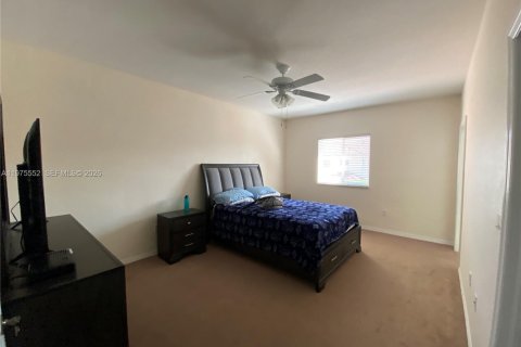 Купить таунхаус в Хомстед, Флорида 3 спальни, 132.94м2, № 2038507 - фото 20