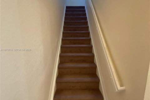 Купить таунхаус в Хомстед, Флорида 3 спальни, 132.94м2, № 2038507 - фото 12