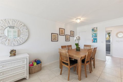 Copropriété à vendre à Boca Grande, Floride: 2 chambres, 113.9 m2 № 2433799 - photo 2