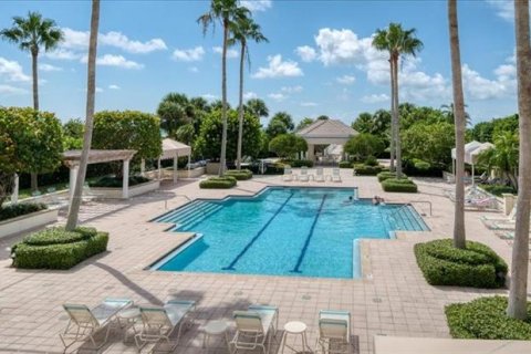 Condo in Clearwater, Florida, 3 bedrooms  № 1632254 - photo 15