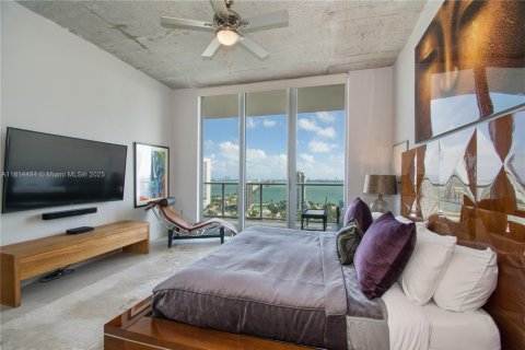 Condominio en venta en Miami, Florida, 3 dormitorios, 146.51 m2 № 1958494 - foto 7