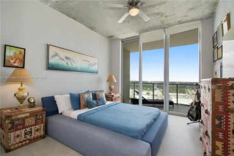 Condominio en venta en Miami, Florida, 3 dormitorios, 146.51 m2 № 1958494 - foto 9