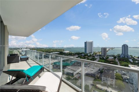 Condominio en venta en Miami, Florida, 3 dormitorios, 146.51 m2 № 1958494 - foto 11