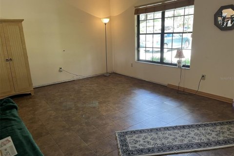 House in Ocala, Florida 3 bedrooms, 140.47 sq.m. № 1767616 - photo 11