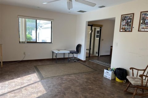 House in Ocala, Florida 3 bedrooms, 140.47 sq.m. № 1767616 - photo 6