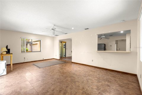 House in Ocala, Florida 3 bedrooms, 140.47 sq.m. № 1767616 - photo 19