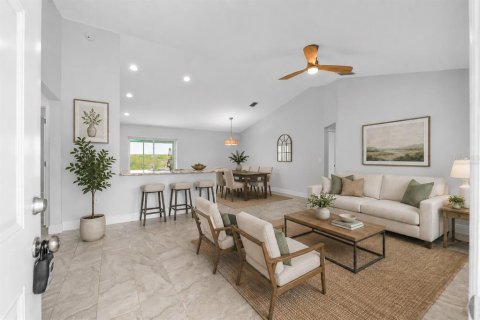 House in Ocala, Florida 3 bedrooms, 132.01 sq.m. № 2206844 - photo 18