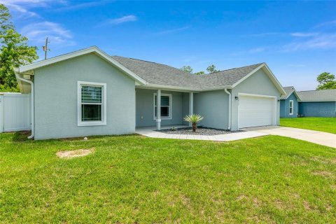 House in Ocala, Florida 3 bedrooms, 132.01 sq.m. № 2206844 - photo 10