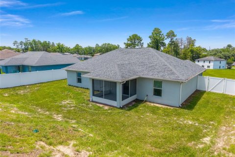 House in Ocala, Florida 3 bedrooms, 132.01 sq.m. № 2206844 - photo 5