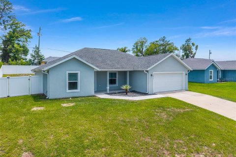 House in Ocala, Florida 3 bedrooms, 132.01 sq.m. № 2206844 - photo 4
