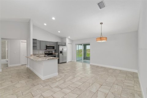 House in Ocala, Florida 3 bedrooms, 132.01 sq.m. № 2206844 - photo 25