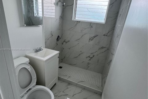 Купить виллу или дом в Хайалиа, Флорида 3 спальни, 92.9м2, № 1921872 - фото 14