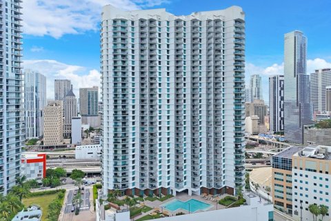 Купить кондоминиум в Майами, Флорида 1 спальня, 65.4м2, № 2049855 - фото 24