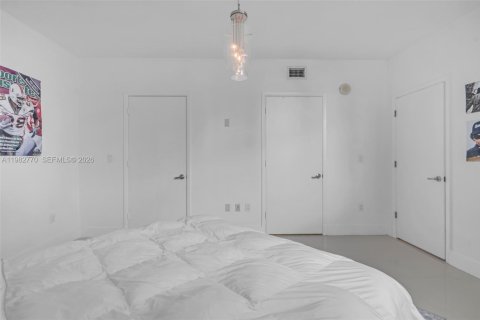 Купить кондоминиум в Майами, Флорида 1 спальня, 65.4м2, № 2049855 - фото 14