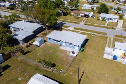 Casa en venta en Port Charlotte, Florida, 3 dormitorios, 82.5 m2 № 1574161 - foto 27