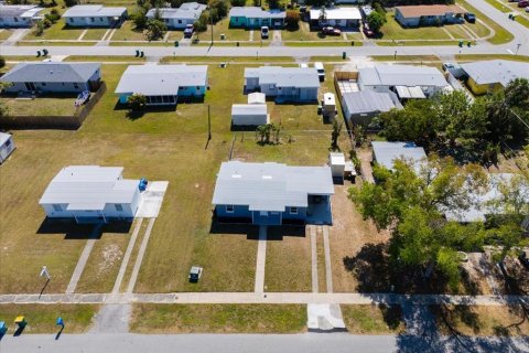 Casa en venta en Port Charlotte, Florida, 3 dormitorios, 82.5 m2 № 1574161 - foto 29