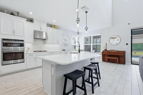 Casa en venta en Sarasota, Florida, 4 dormitorios, 246.47 m2 № 2386667 - foto 5