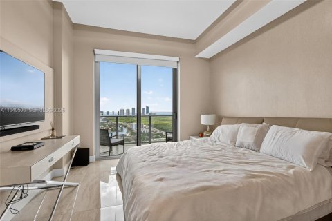 Copropriété à vendre à North Miami Beach, Floride: 3 chambres, 153.1 m2 № 2267625 - photo 28