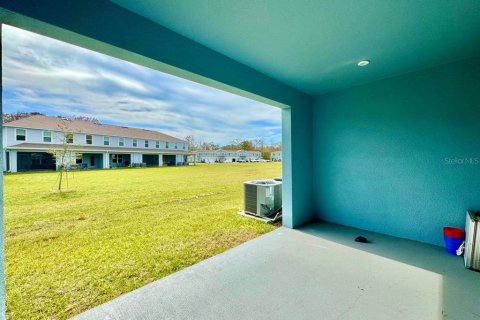 Villa ou maison à louer à New Port Richey, Floride: 3 chambres, 133.78 m2 № 2437280 - photo 29