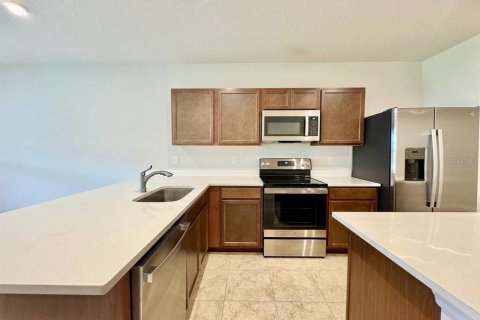 Villa ou maison à louer à New Port Richey, Floride: 3 chambres, 133.78 m2 № 2437280 - photo 6