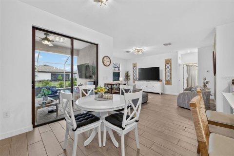 Villa ou maison à vendre à Bradenton, Floride: 5 chambres, 302.58 m2 № 2299502 - photo 17