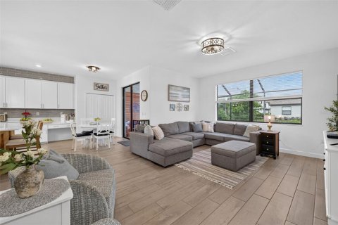 Villa ou maison à vendre à Bradenton, Floride: 5 chambres, 302.58 m2 № 2299502 - photo 19