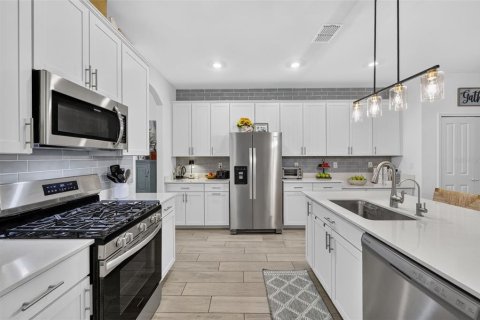 Villa ou maison à vendre à Bradenton, Floride: 5 chambres, 302.58 m2 № 2299502 - photo 11