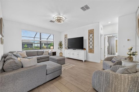 Villa ou maison à vendre à Bradenton, Floride: 5 chambres, 302.58 m2 № 2299502 - photo 21
