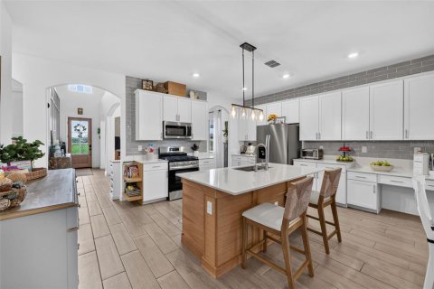Villa ou maison à vendre à Bradenton, Floride: 5 chambres, 302.58 m2 № 2299502 - photo 10