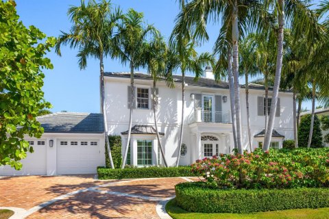 House in Palm Beach, Florida 4 bedrooms, 398.18 sq.m. № 2146356 - photo 3