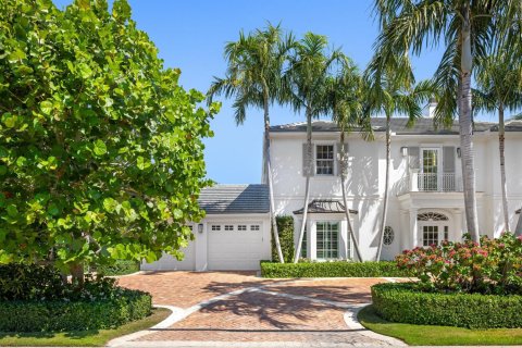 House in Palm Beach, Florida 4 bedrooms, 398.18 sq.m. № 2146356 - photo 4