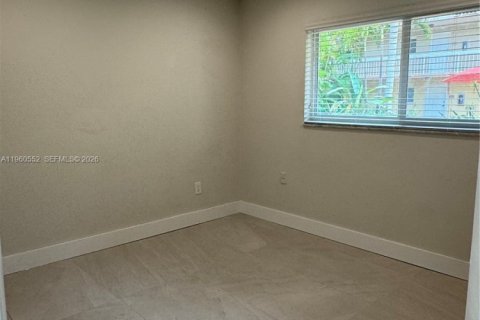 Copropriété à louer à Miami, Floride: 2 chambres, 74.69 m2 № 2179074 - photo 6