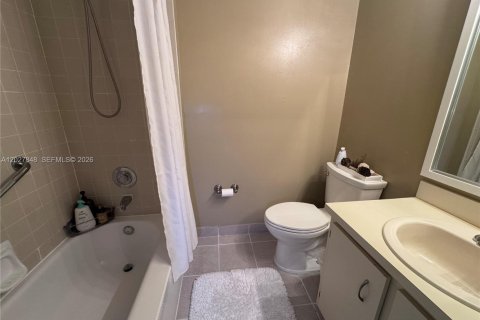 Touwnhouse à vendre à Sunrise, Floride: 3 chambres, 134.15 m2 № 2084815 - photo 17