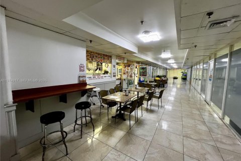 Снять в аренду кондоминиум в Санни-Айлс-Бич, Флорида 33.44м2, № 2040194 - фото 30