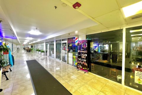 Снять в аренду кондоминиум в Санни-Айлс-Бич, Флорида 33.44м2, № 2040194 - фото 27