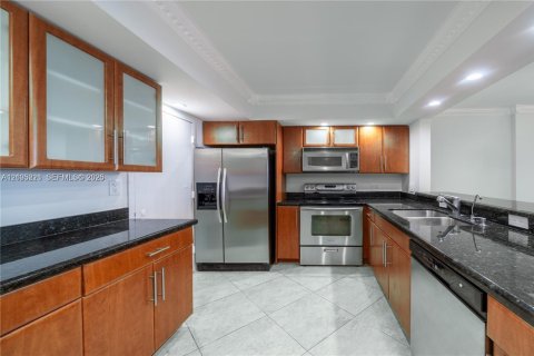 Copropriété à louer à Hollywood, Floride: 2 chambres, 119.94 m2 № 2432257 - photo 15