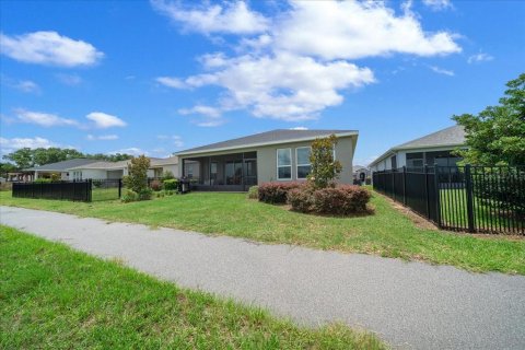 Villa ou maison à vendre à Ocala, Floride: 2 chambres, 191.29 m2 № 2209465 - photo 11