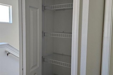 Купить таунхаус в Киссимми, Флорида 7 комнат, 118.36м2, № 1724171 - фото 14