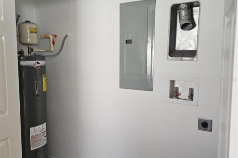 Купить таунхаус в Киссимми, Флорида 7 комнат, 118.36м2, № 1724171 - фото 9