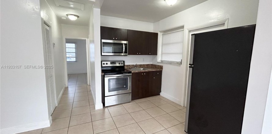 Apartamento en Miami, Florida 1 dormitorio, 46.45 m2 № 1991876