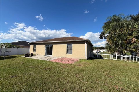 Villa ou maison à louer à Kissimmee, Floride: 3 chambres, 123.37 m2 № 2419703 - photo 20