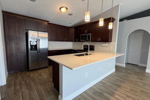 Villa ou maison à louer à Kissimmee, Floride: 3 chambres, 123.37 m2 № 2419703 - photo 5