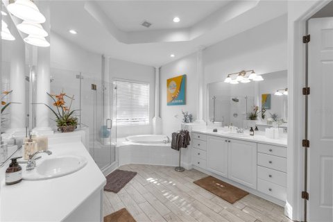 Casa en alquiler en Bradenton, Florida, 4 dormitorios, 252.6 m2 № 2093201 - foto 19