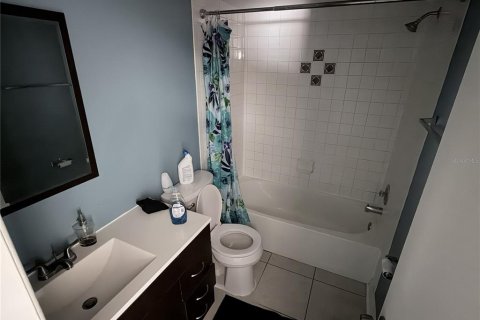 Villa ou maison à vendre à Tampa, Floride: 3 chambres, 116.96 m2 № 2430930 - photo 18